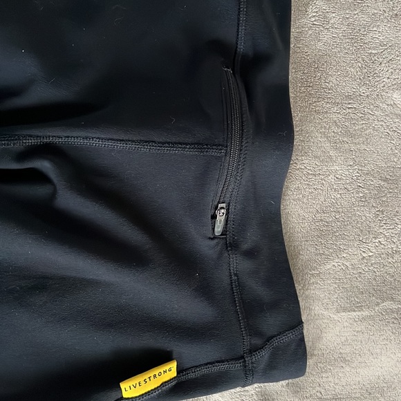 NIKE DRI-FIT LEGGINGS SIZE SMALL - Picture 3 of 5